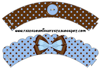 Brown and Light Blue: Free Printable Cupcakes Wrappers and Toppers.