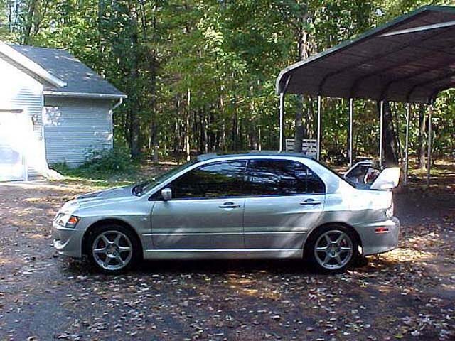 silver mitsubishi lancer evo 8 wallpaper