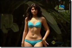 deeksha-seth-in-bikini-17