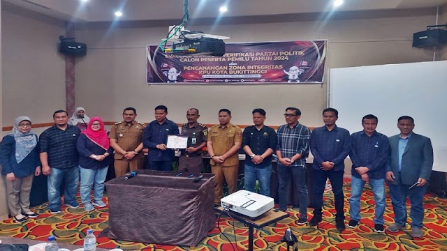 KPU Bukittinggi Evaluasi Tahapan Verifikasi Partai Politik Calon Peserta Pemilu Tahun 2024