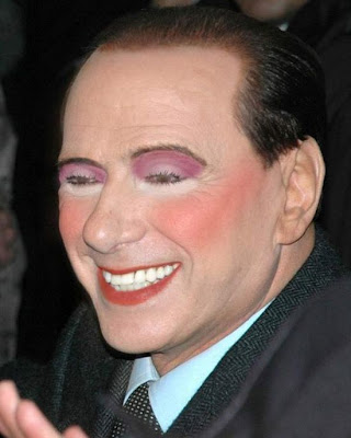 [Image: politicians_make_up_02.jpg]