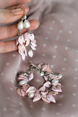 floral and bohemian jewellery