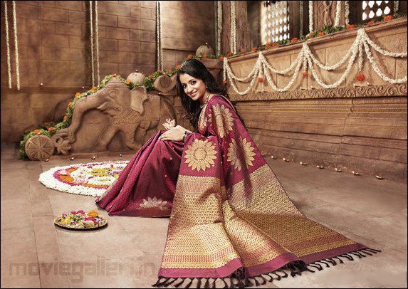 Pothys Trisha Saree Ad Photos Trisha Pothys Ad Stills Trisha Pothys Saree 