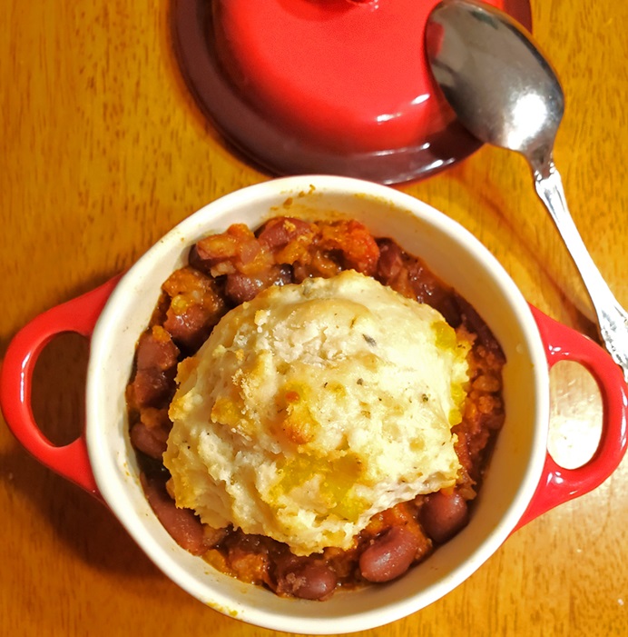 biscuit topped chili