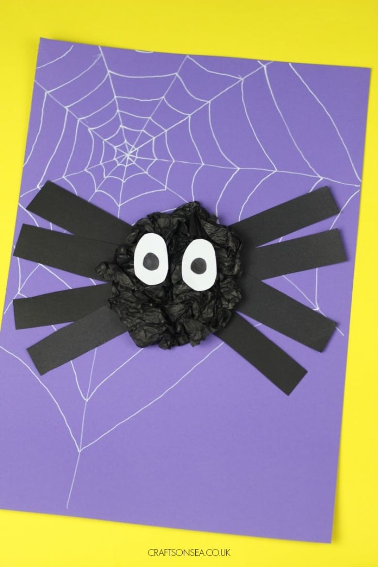 Scrunched paper spider craft for preschoolers