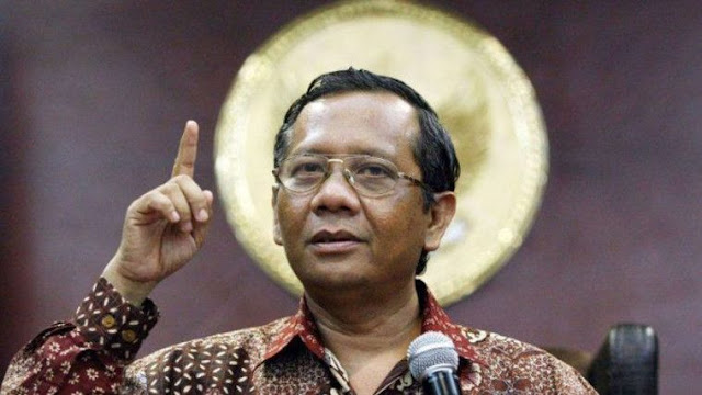 Pengamat: Yang Ingin Lihat Mahfud MD Didepak Jokowi, Silakan Gigit Jari