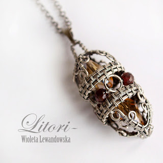 silver pendant with garnet 3D