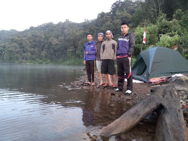  Gunung Tujuh Lake In The Morning