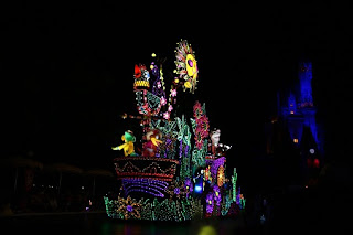 Nighttime Parade "Tokyo Disneyland Electrical Parade Dreamlights"
