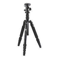 tripod kamera besar