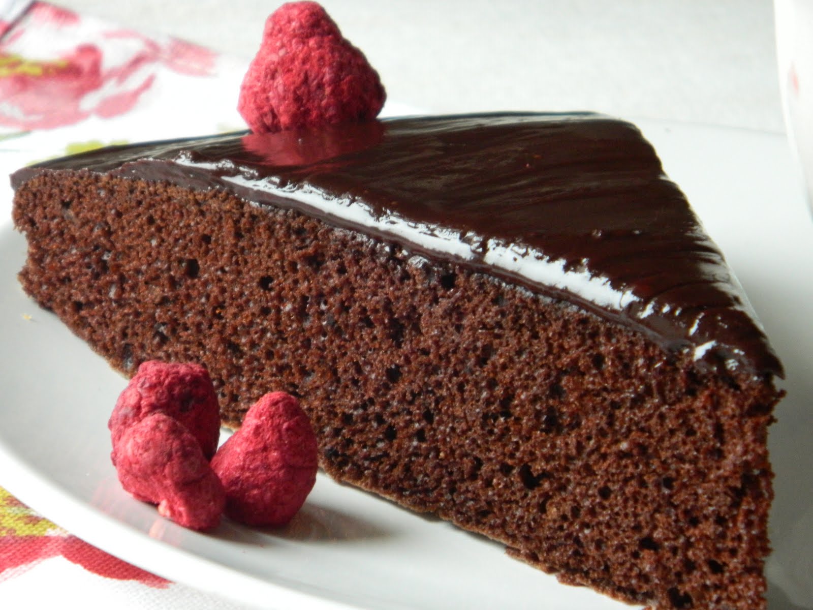 chocolate cake with cream BAR ONE CHOCOLATE CAKE