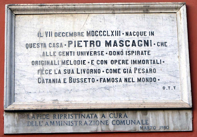 Lapide sul luogo natale di Pietro Mascagni, piazza Cavallotti, Livorno