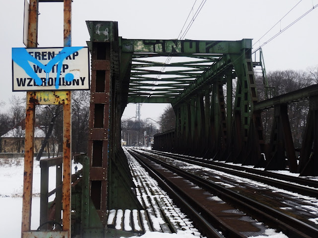 Nie wchodziłem, żeby mnie pociąg nie przejechał - tutaj pociągi jeżdżą dość często