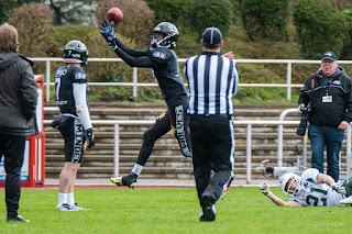 Sportfotografie American Football Minden Wolves Bielefeld Bulldogs Olaf Kerber