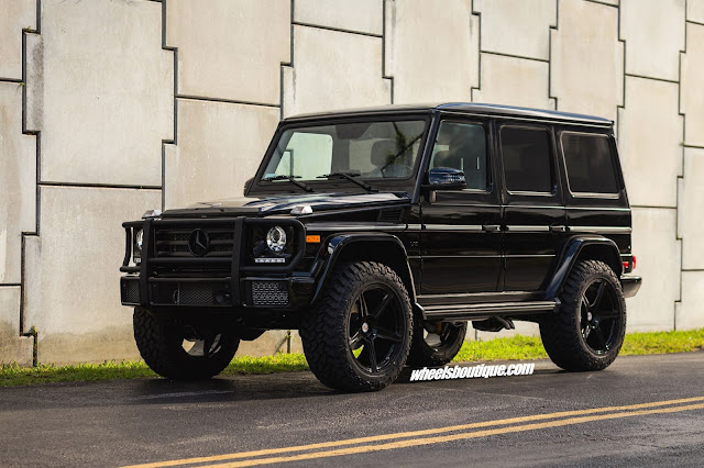 Mercedes-Benz G550 with HRE TR45 in Gloss Black - #Mercedes #G550 #HRE #wheels #suv #tuning