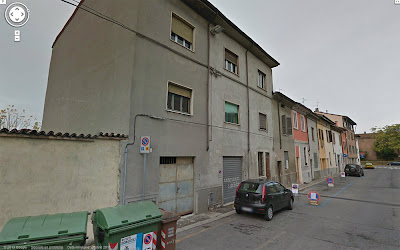 Edificio moderno in Via Borghetto