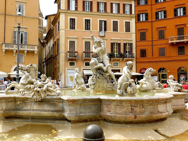 Roma-Fontana del Nettuno