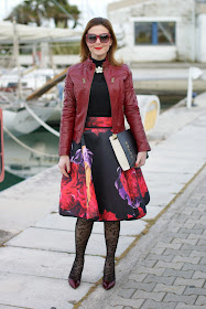 full flower print midi skirt, red leather jacket, Calzedonia crochet tights, Moschino notes bag, Fashion and Cookies, fashion blogger