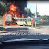 Ônibus fica em chamas após colisão com carreta em Bom Jesus-RJ