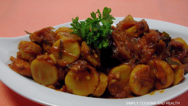 Sweet and sour sweet potato curry