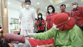 Donor Darah di Gerai PMI Makassar Dapat Minyak Goreng