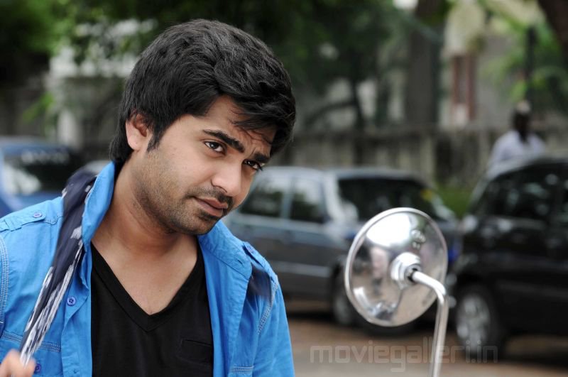 Simbu Vaanam Movie Stills, Vaanam Simbu Images, Vaanam Photo Gallery wallpapers