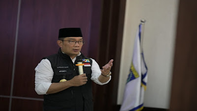 Gubernur Ridwan Kamil Minta BPBD Siaga Satu