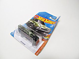 Hot Wheels Super Treasure Hunt Datsun 620