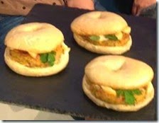 Bagel con burger di ceci