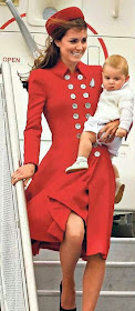 Australian paper shows Kate Middleton's bare bottom, sparks debate