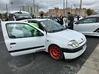 concentración de coches personalizados