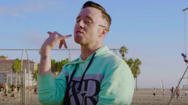 Canadian Rapper Jon James McMurray Dies During Airplane Stunt for Video