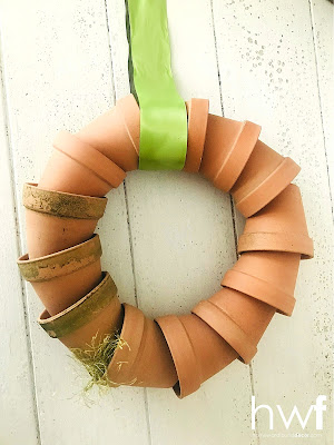 terra cotta Christmas 2023,faux finish,Christmas,painting,Christmas Decor Themes,thrifted,dollar store crafts,tutorial,re-purposed,Christmas Decor,holiday,up-cycling,wreaths,terra cotta pot wreath,terra cotta pot bells,Christmas wreaths.
