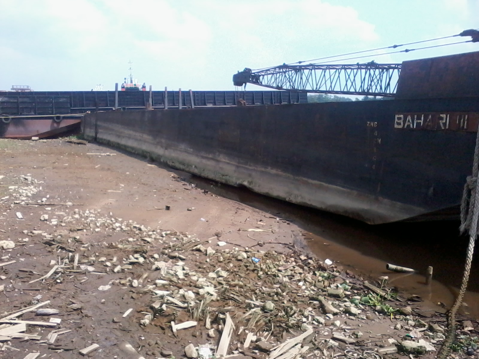 Jual Kapal Tugboat dan Tongkang Jual Kapal TugBoat dan 