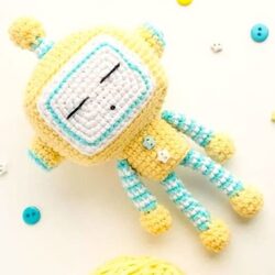 Robot amigurumi