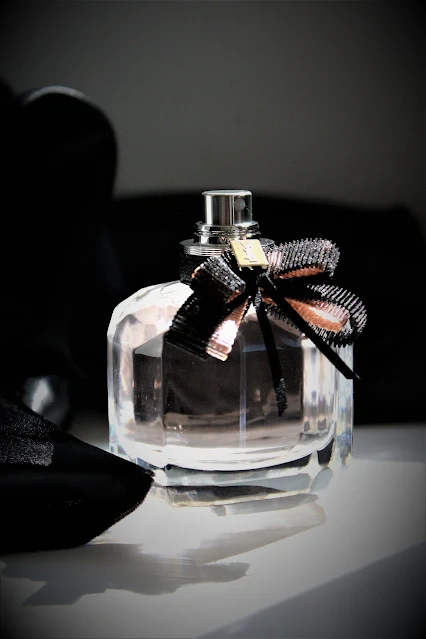 yves saint laurent mon paris lumière avis, yves saint laurent mon paris eau de toilette lumière, mon paris yves saint laurent, mon paris lumiere yves saint laurent, parfum mon paris yves saint laurent, ysl mon paris eau de parfum, ysl mon paris avis, nouveau parfum femme 2022, parfum yves saint laurent femme, mon paris lumiere ysl
