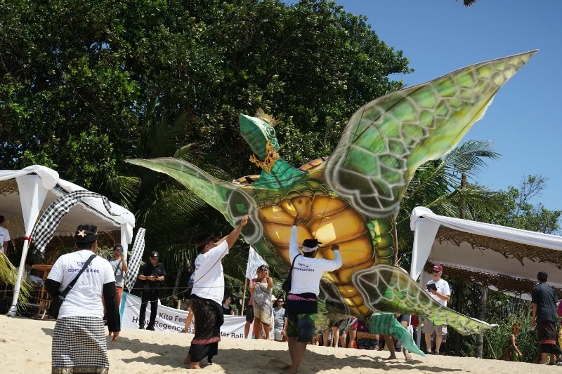 Hyatt Regency Bali and Andaz Bali re-ignited Kite Festival with a sustainability theme