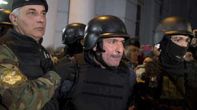Argentina ex-minister arrested with $7m cash bags