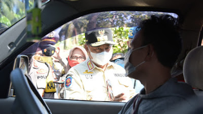 Jalur Lengang, Wagub Jabar Tinjau Penyekatan di Perbatasan Jabar-Jateng