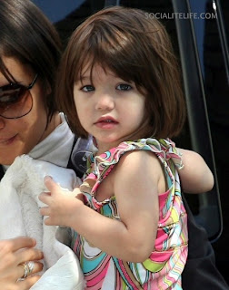 Suri Cruise cantik dan lucu