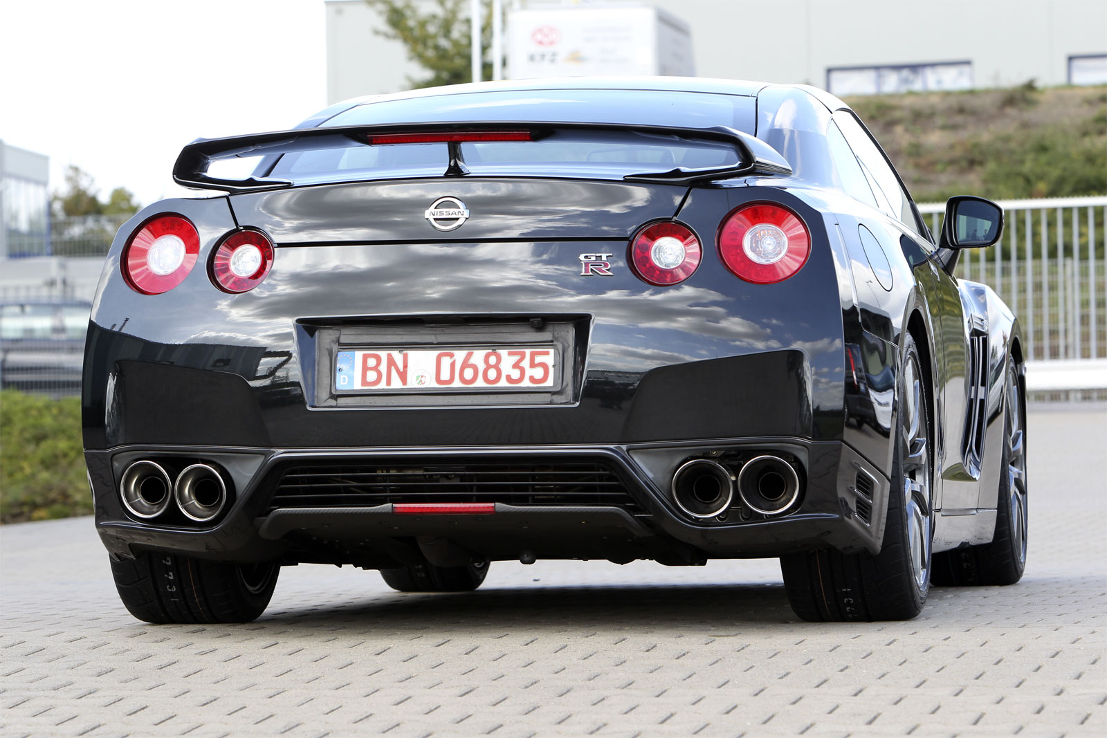 Sport Cars: Nissan GTR Hd Wallpapers 2013