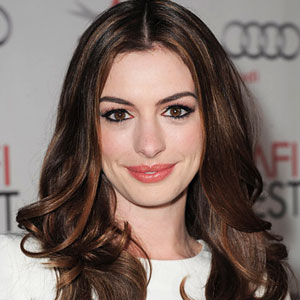 anne hathaway hair 2011 anne hathaway hair 2011