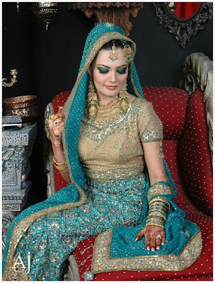 Pakistani Bridal Makeup Collection 2011-12