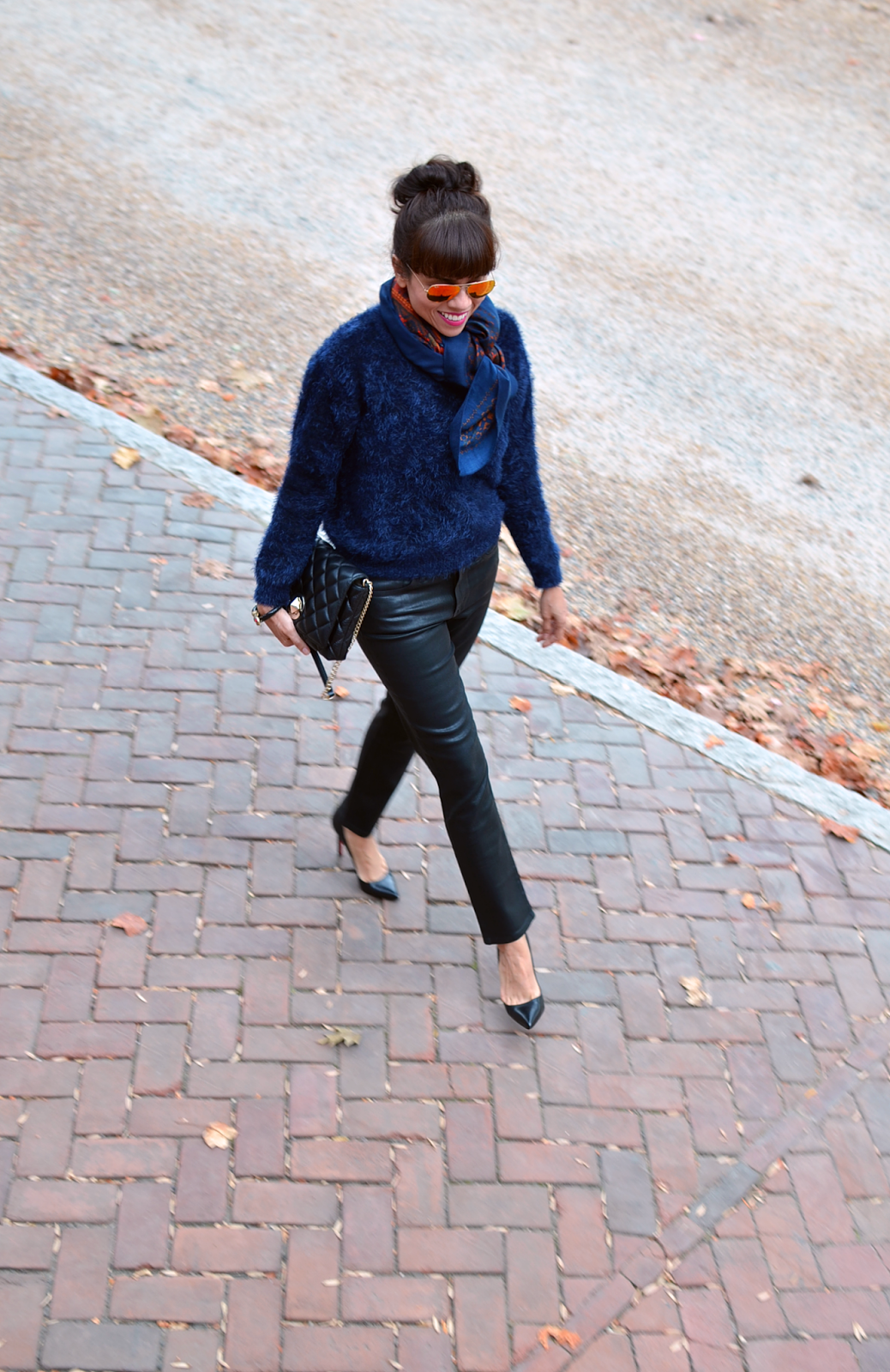 Black and blue street style 