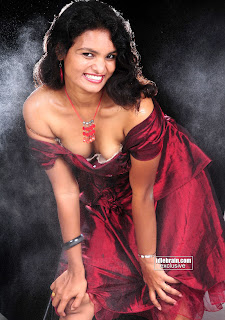 Sneha Priya Very Hot Boobs44