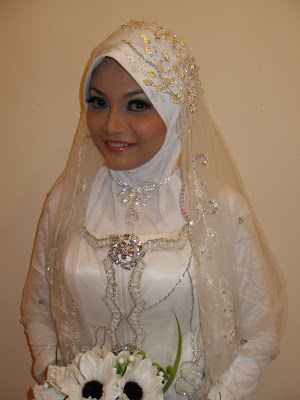 Koleksi Baju Pengantin: Koleksi Baju Putih Silver