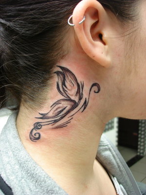 Women Neck Tattoos With Butterfly Tattoo Designs Gallery 4