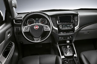 Fiat Fullback Cross Double Cab (2017) Dashboard