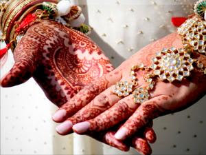 Ilustrasi pernikahan India