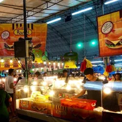 night market in Singapore
